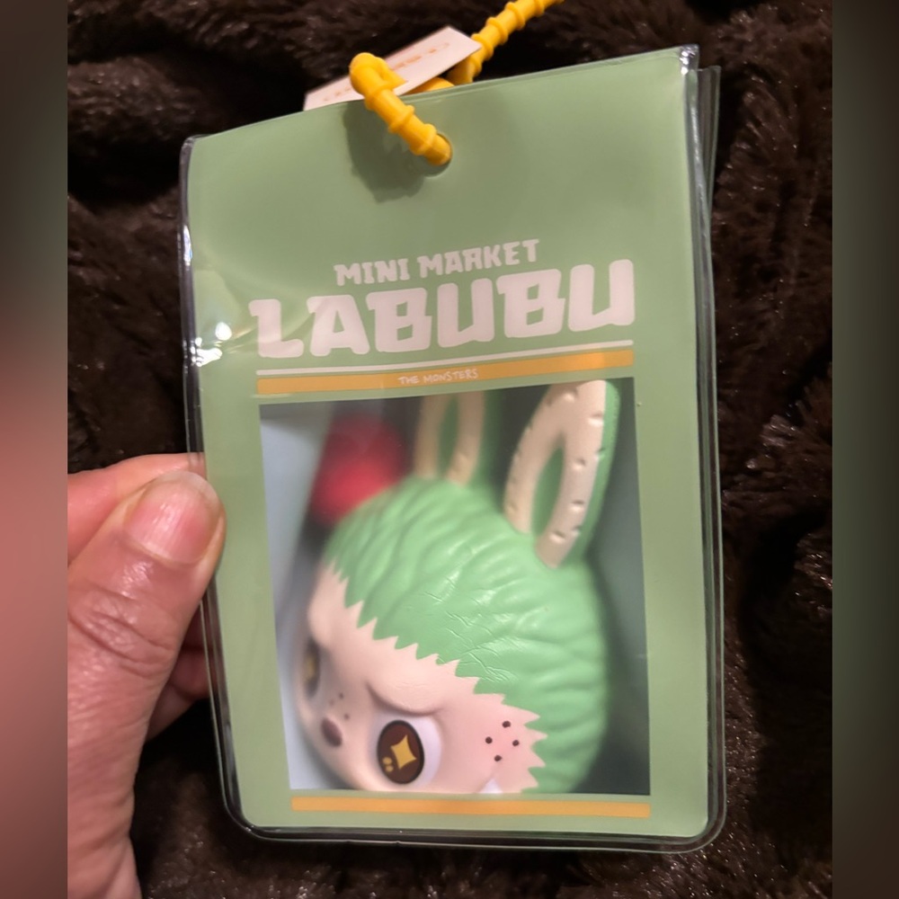POP MART LABUBU THE MONSTERS Wacky Mart Series-Pinch Pendant